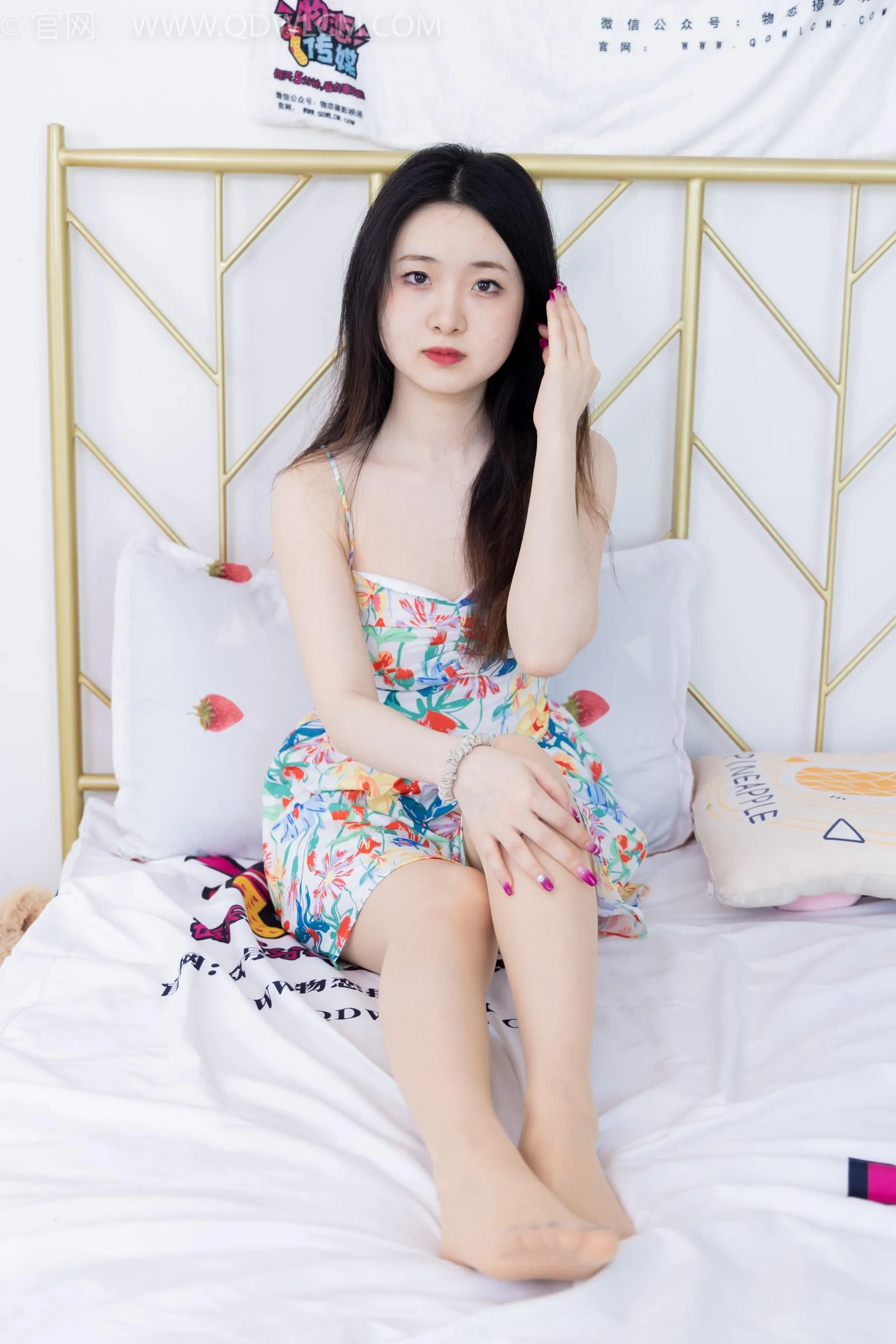 物恋传媒 NO.1505 文文-花花蝴蝶 [151P]插图3